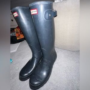 Women’s Hunter Boots Size 7 Dark Navy